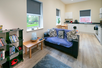 Home to Home​ - Stepping Stone Projects​