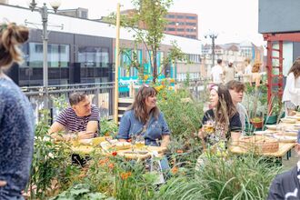 Cascade Garden - Easy Peel Studio CIC